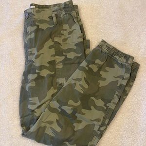 Hollister stretchy joggers